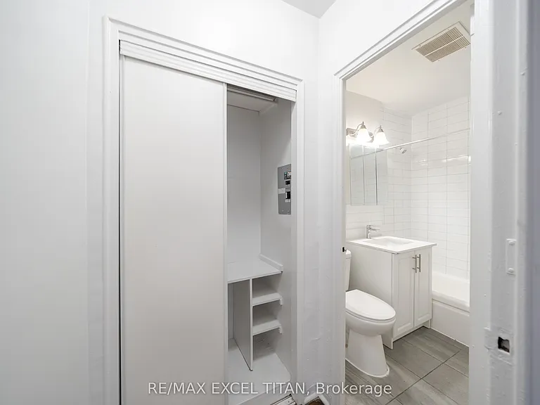 2895 Bathurst St #108 — Photo 8
