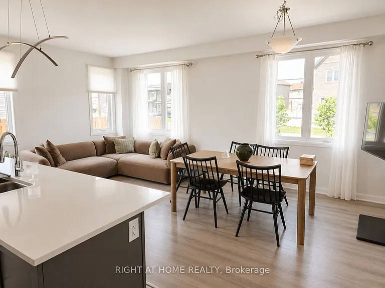 242 Calvington Ave — Photo 5