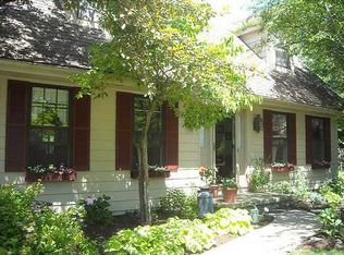 1612 Fallbrook Rd, Toledo, OH 43614