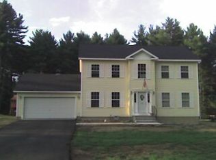 43 Locust Ridge Dr, Greenfield, NY 12833