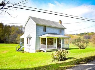 757 Holly Rd, Clymer, PA 15728
