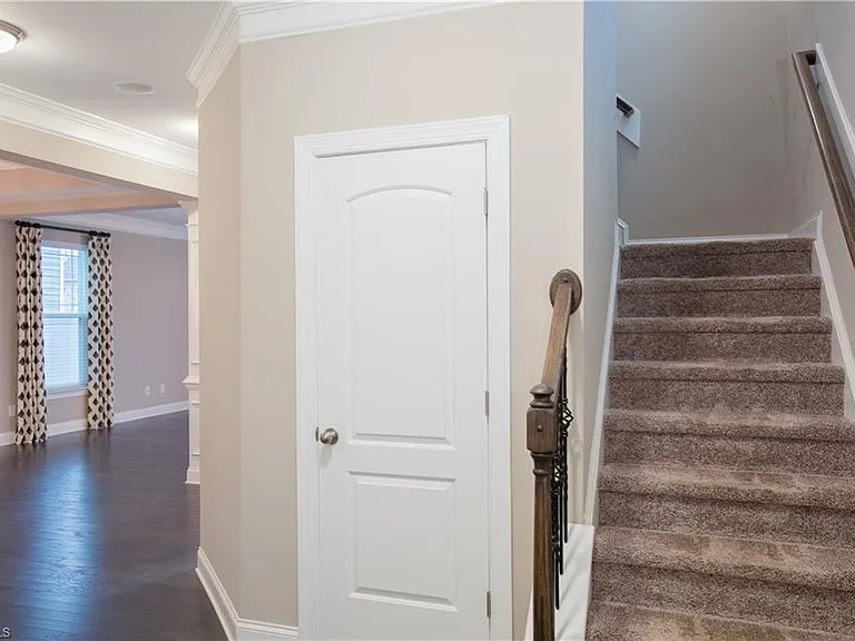218 Crane Creek Way — Photo 7