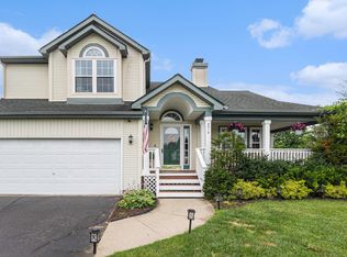 9216 Azalea Ct, Brighton, MI 48116