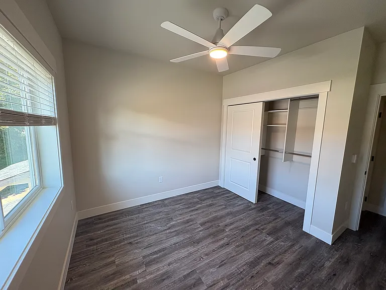 1222 S Miller St — Photo 11