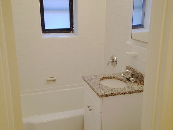 5th image of 6420 Saunders St APT B17