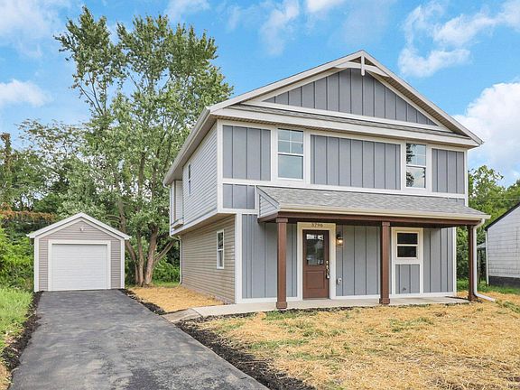 2nd image of 3796 Shoreline Dr