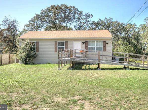 550 Bird St, Vineland, NJ 08360