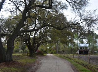 812 Old Cemetery Rd, Mc Clellanville, SC 29458