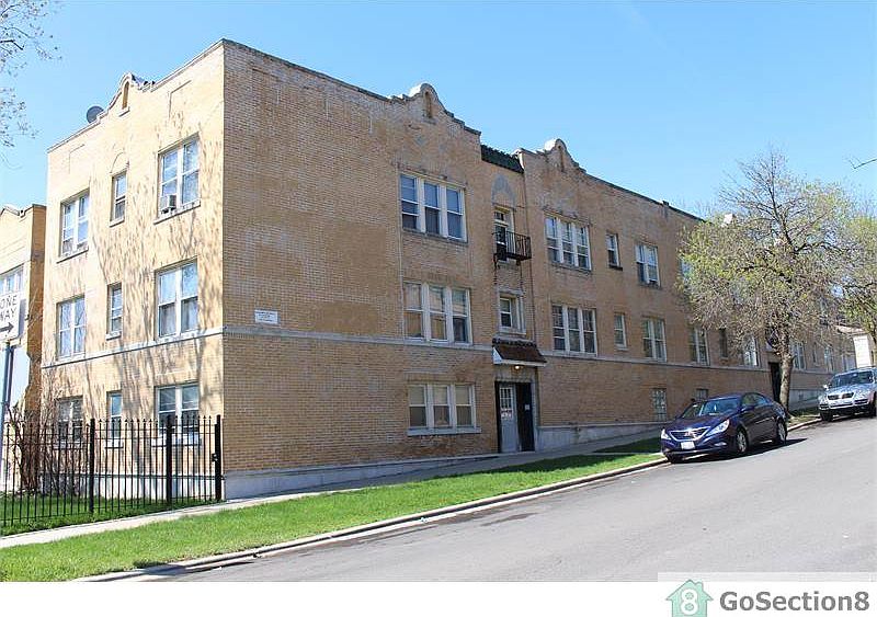1st image of 6259 W Wabansia Ave #2E