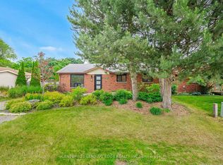 17 Carberry St, Erin, ON N0B1T0