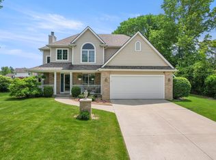 2337 Nettlecreek Dr, Fort Wayne, IN