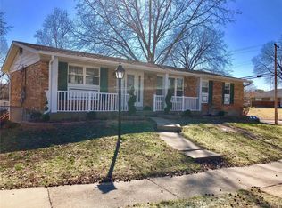 10588 Copperfield Dr, Saint Louis, MO