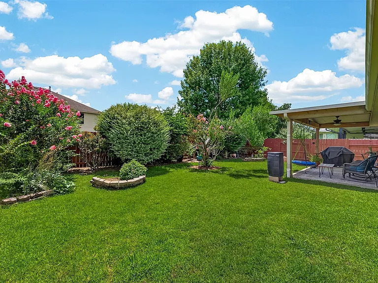 11518 Columbia Pines Ln — Photo 36