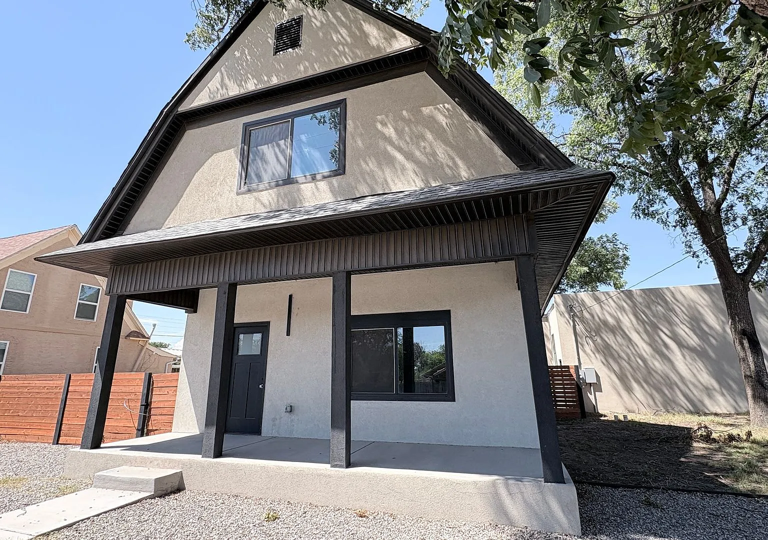 900 S Sunset Ave. — Photo 1