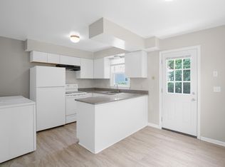 9522 Mason Creek Rd #B, Norfolk, VA 23503