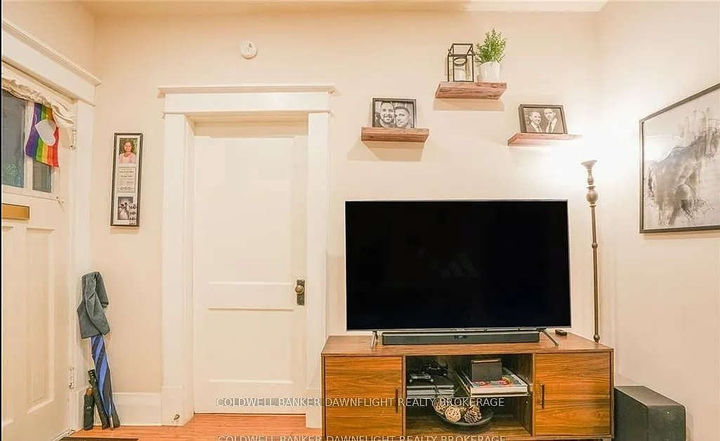 2 bed, $2,250 — Photo 4