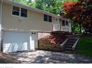 650 Crystal Lake Rd, Tolland, CT 06084