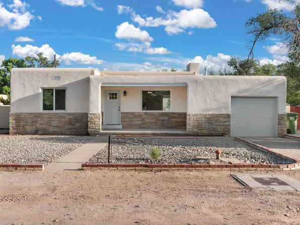 812 Green Valley Rd NW, Los Ranchos De Albuquerque, NM 87107