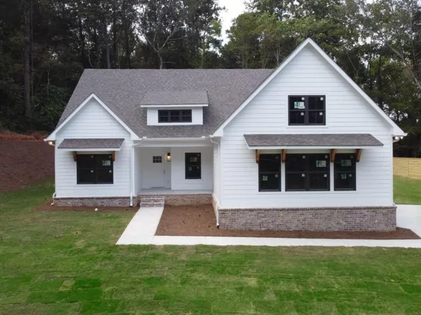 620 Pisgah Way, Calhoun, GA 30701