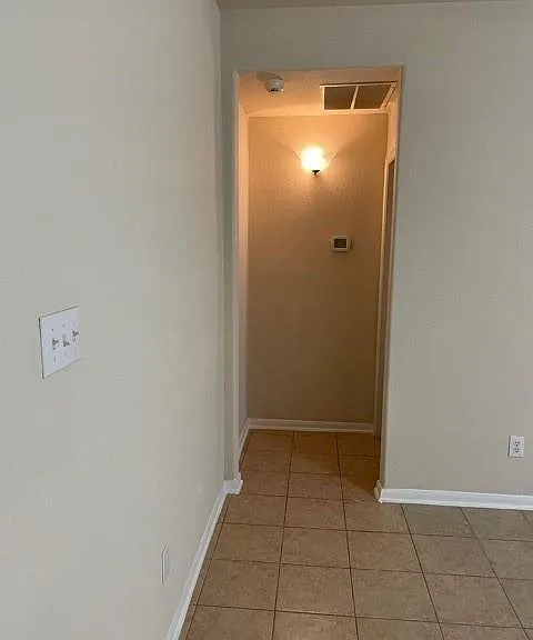 9506 Carsonmont Ln — Photo 11