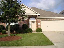 Great curb appeal!
