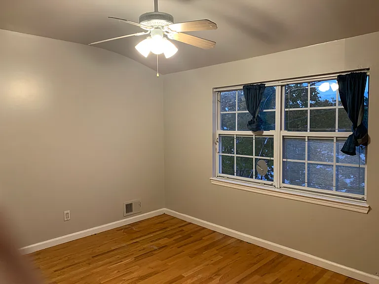 22 Francine Ln — Photo 8
