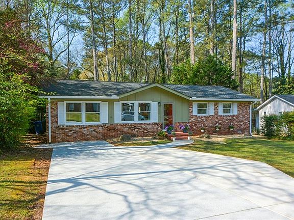 2nd image of 2899 Fantasy Ln