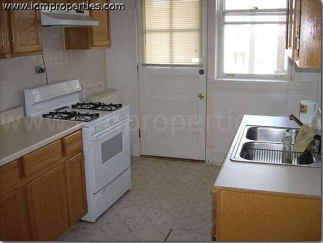 1st image of 5051 N Damen Ave Bsmt 1