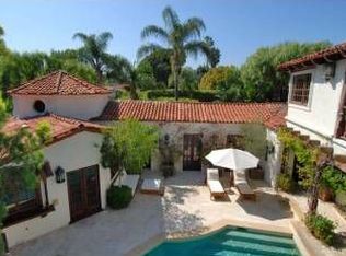 1022 Tower Rd, Beverly Hills, CA 90210