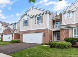 313 Larsdotter Ln, Geneva, IL 60134