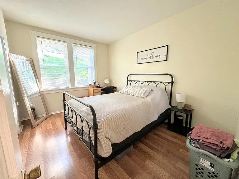 925 Baldwin St #1 — Photo 7
