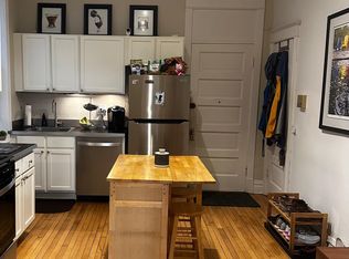 1423 N Cleaver St APT 1R, Chicago, IL 60642