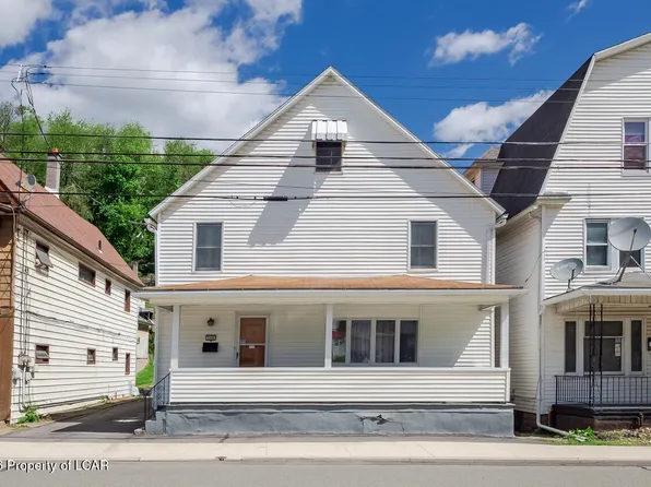 104 E Main St, Glen Lyon, PA 18617