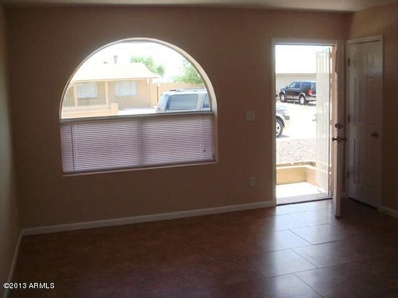 5th image of 8432 W Las Palmaritas Dr