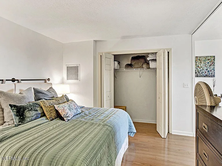 743 Spinnakers Reach Dr — Photo 10