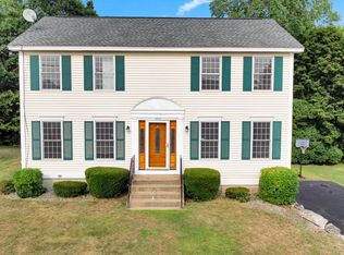 113 Stonington Dr, Manchester, NH 03109