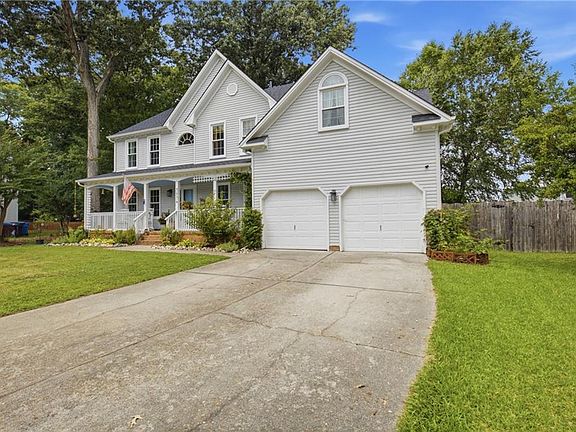 3rd image of 3236 Bentham Ln