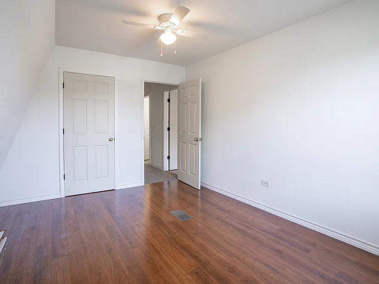 108 Russell Rd — Photo 8