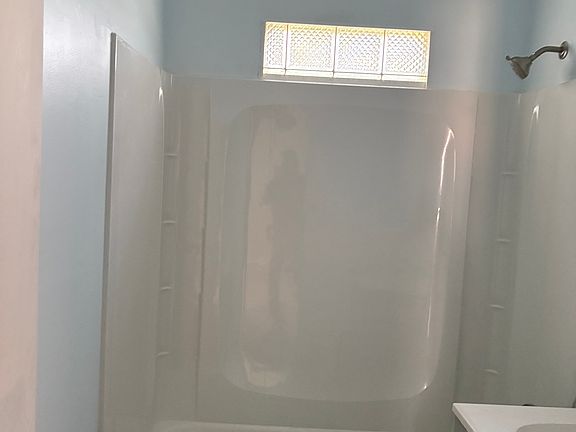 3rd image of 223 Turkle Ave