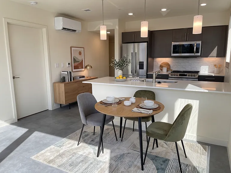 Bell View Apartments — Photo 97