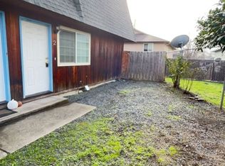 6219-1e - 1858 Inner Circle #1-4, Medford, OR 97504