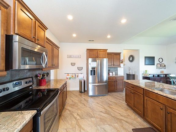 5th image of 3413 Northglen Dr