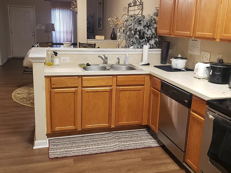 2717 Meadow Knoll Dr #B — Photo 6