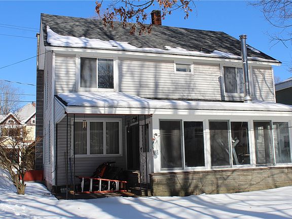 3rd image of 51 Bridge St