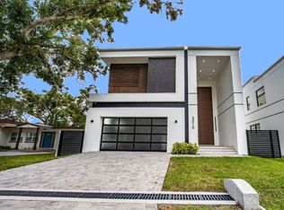 3010 W Trilby Ave, Tampa, FL 33611