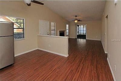 5th image of 10027 Lake Oak Cir