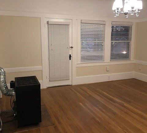 4th image of 2626 I St APT C