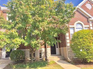 440 Prestwick Ln, Wheeling, IL 60090