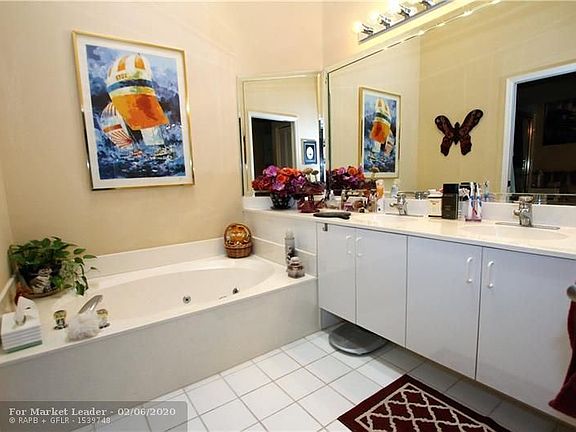 4th image of 9826 Malvern Dr