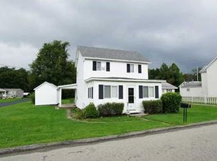 11 Reservoir Rd, Uniontown, PA 15401
